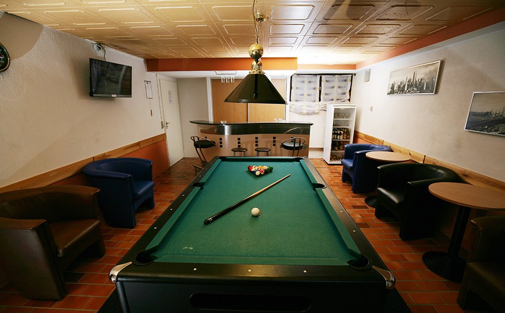 billard1-1024x636