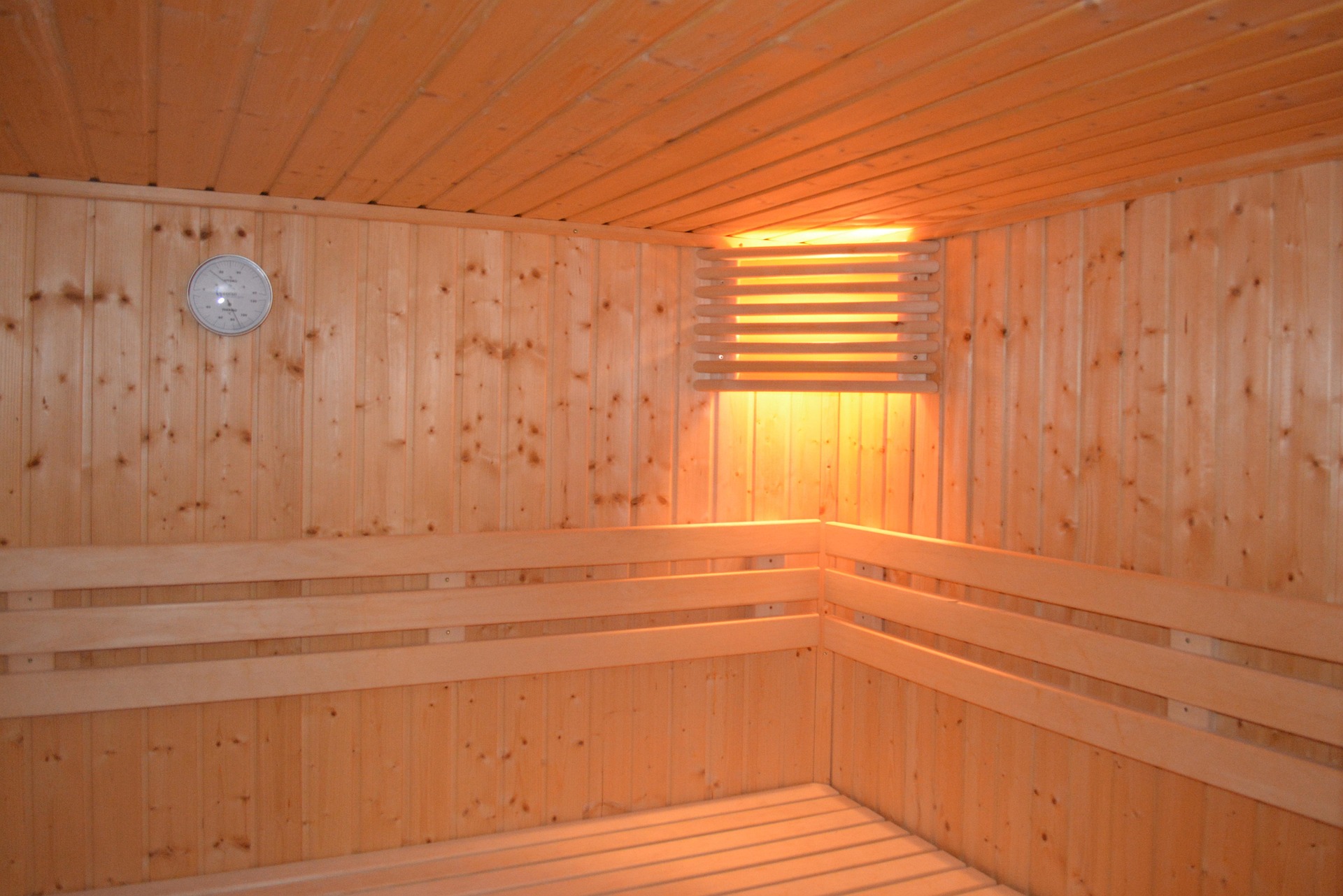 ben_kerckx-sauna-253938_1920